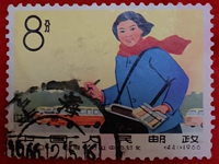 服據 行行業中的婦女